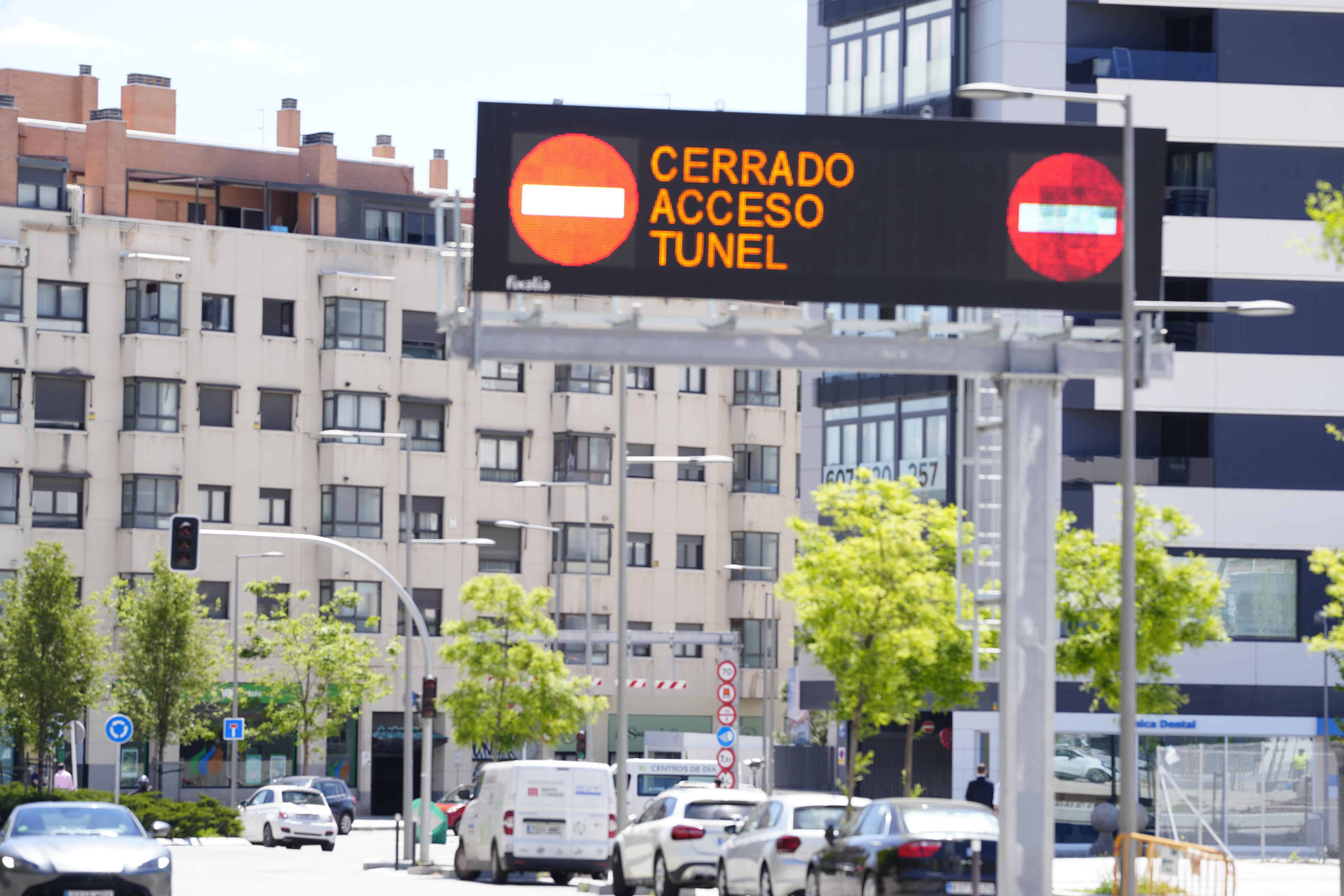 El cierre de túneles es otra de las muchas consecuencias que se están produciendo debido al apagón eléctrico.