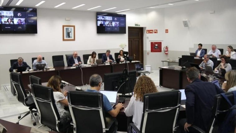 La Universidad de Córdoba aprueba 219 plazas de personal docente e investigador: estas son las vacantes