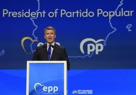 El presidente del Partido Popular, Alberto Núñez Feijóo, durante la clausura del Congreso del PPE, en Valencia