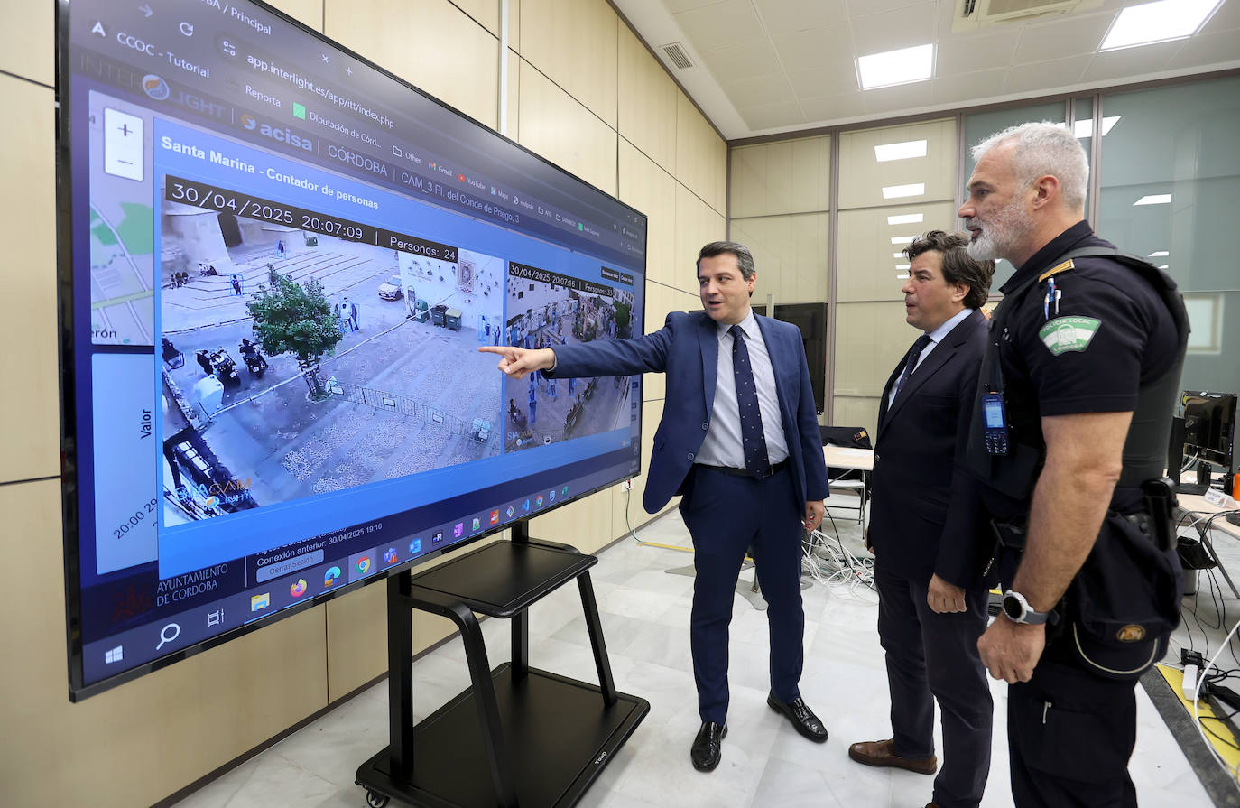 La seguridad en el comienzo de las Cruces de Mayo, en imágenes