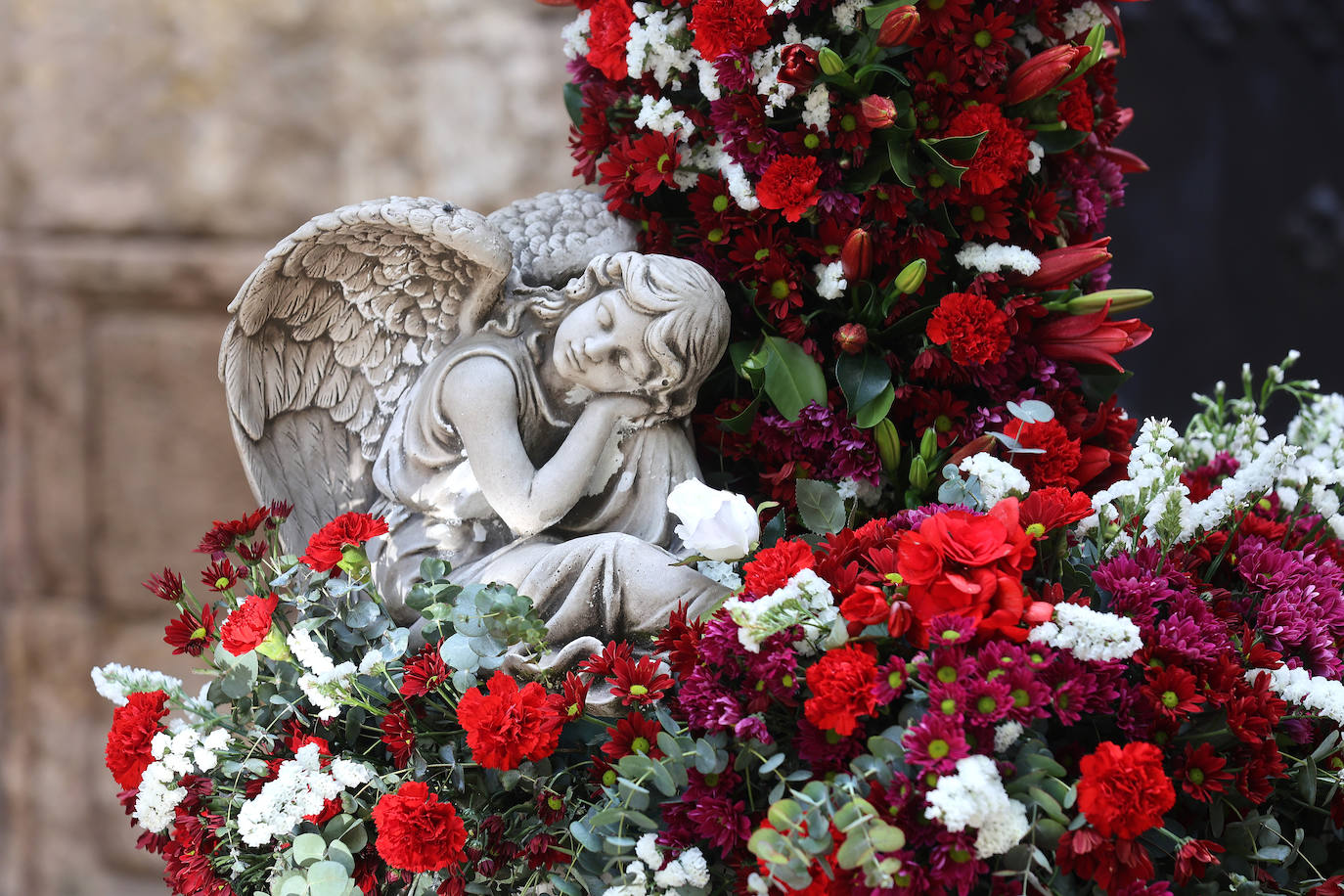 El color y la belleza de las Cruces de Mayo en Córdoba, en imágenes