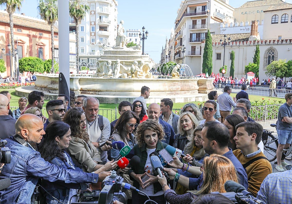 María Jesús Montero, en su comparecencia ante los medios.