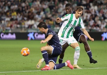 Las mejores imágenes de la goleada del Córdoba CF ante el Cádiz