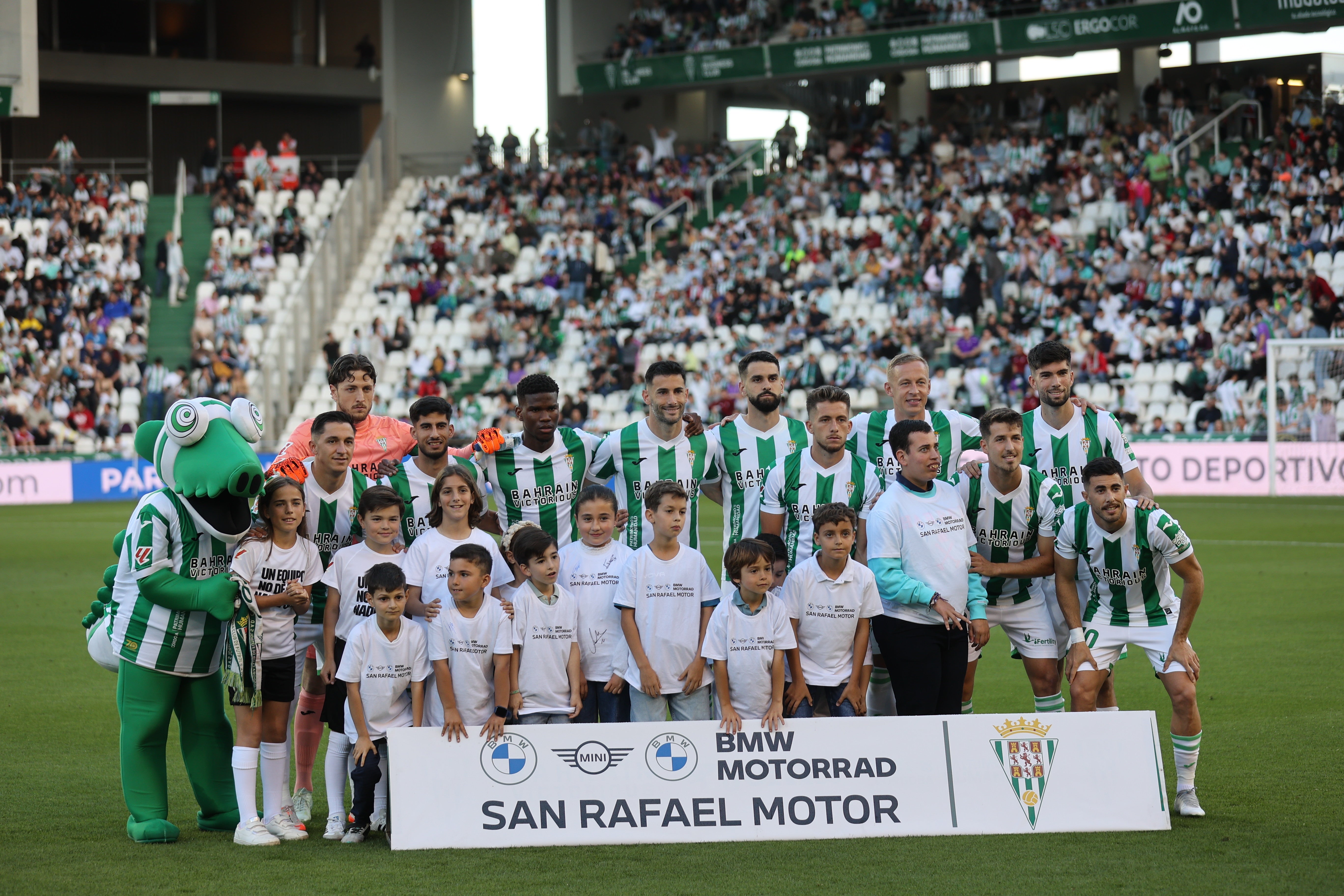 Las mejores imágenes de la goleada del Córdoba CF ante el Cádiz