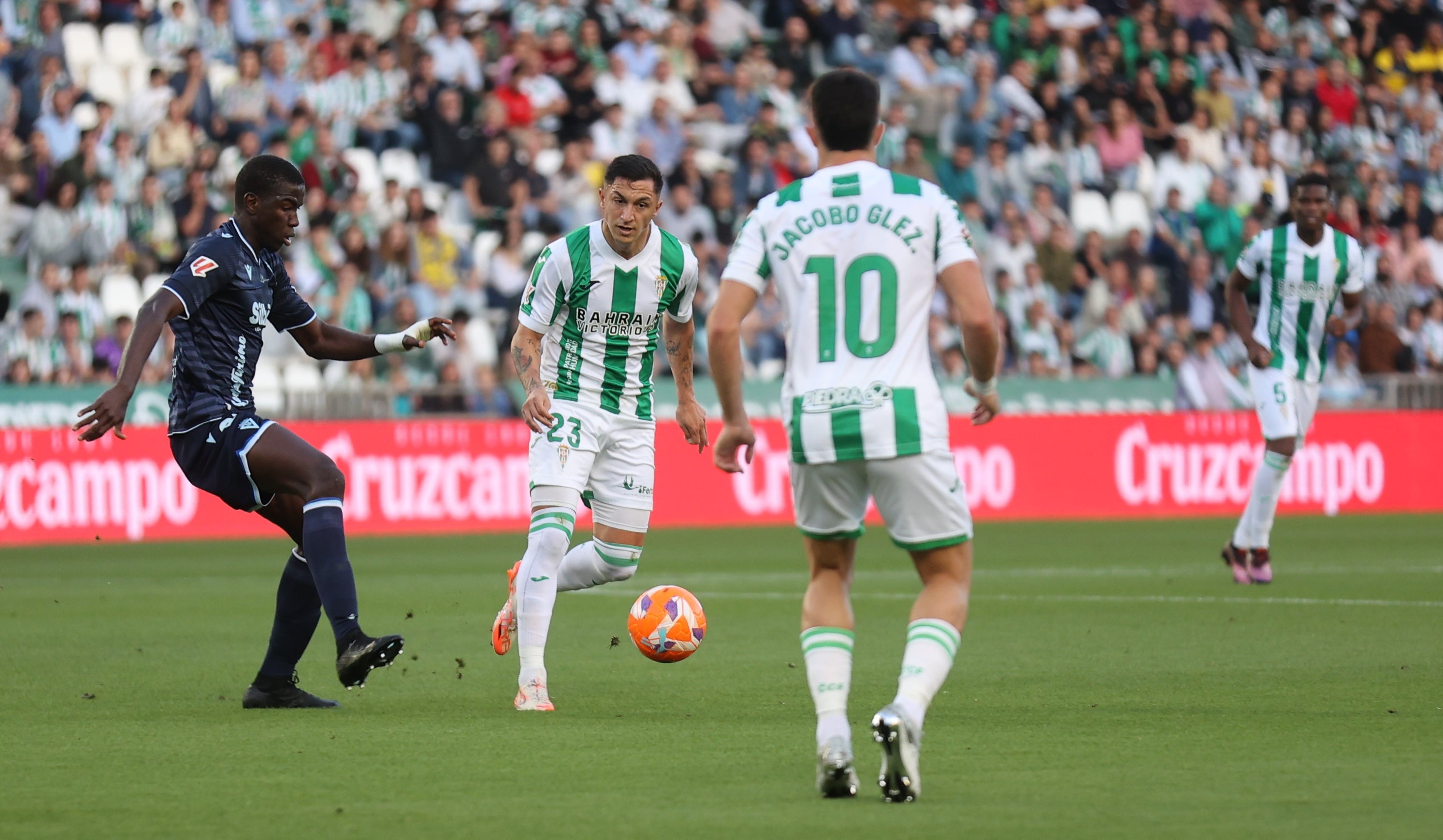 Las mejores imágenes de la goleada del Córdoba CF ante el Cádiz