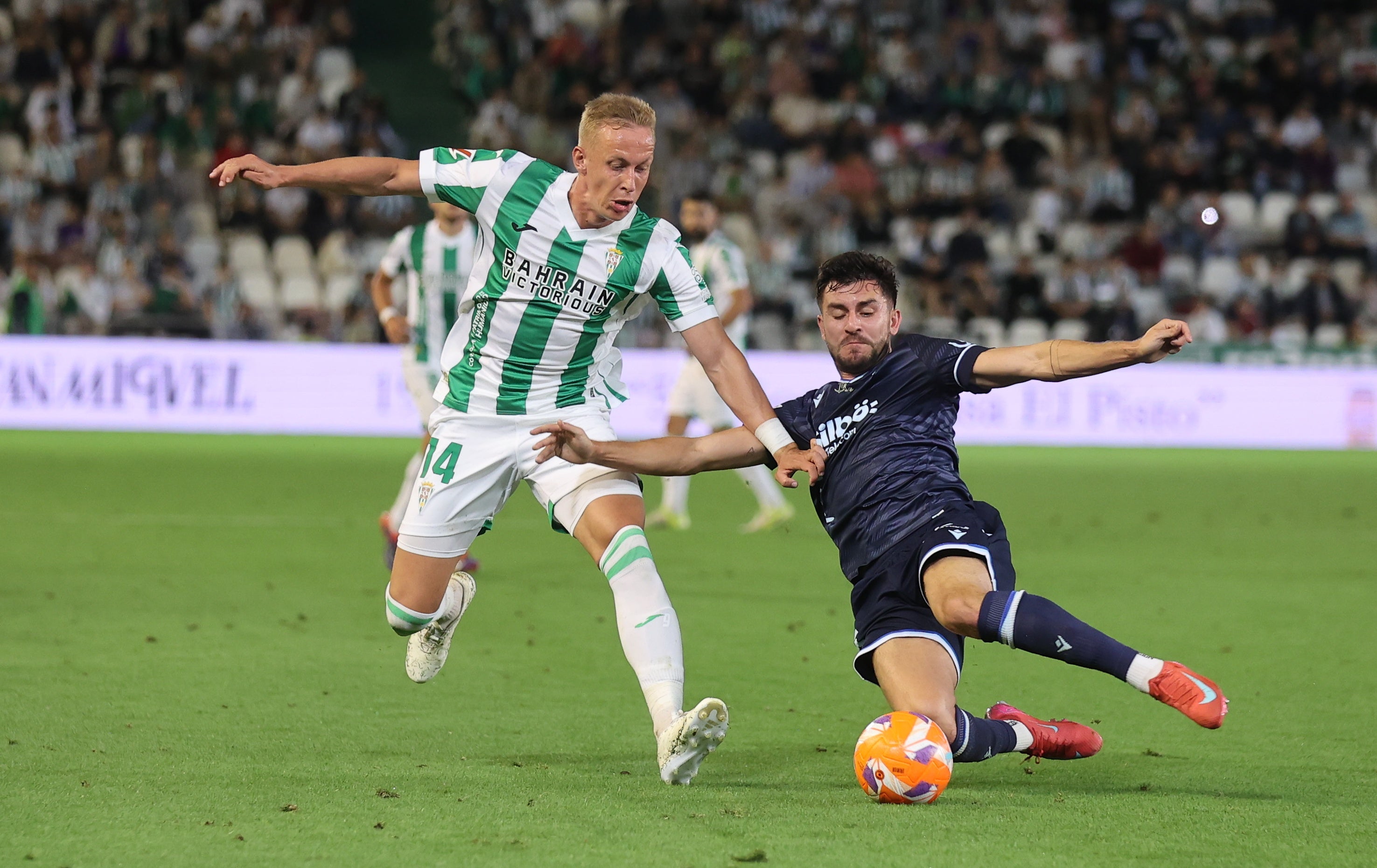 Las mejores imágenes de la goleada del Córdoba CF ante el Cádiz