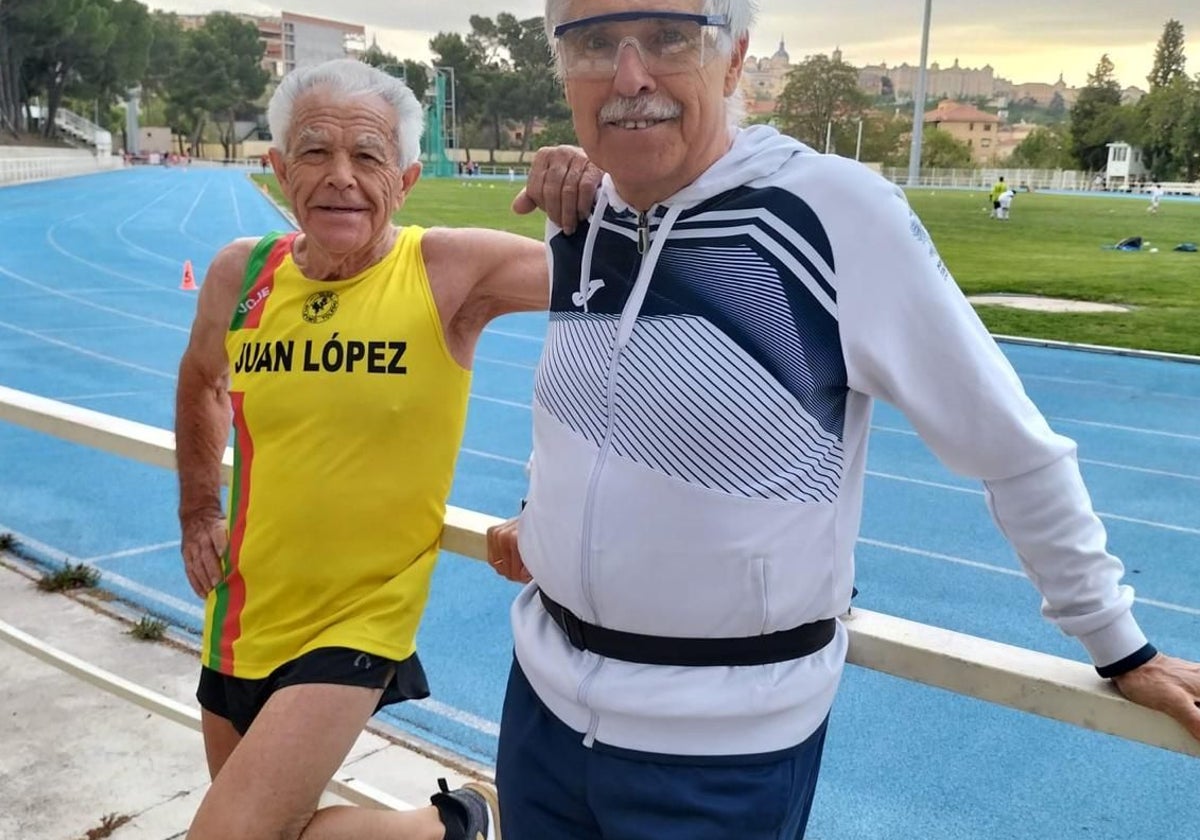 Juan López con su entrenador Ricardo Ortega
