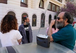 Seis de cada diez españoles vieron «insuficiente» la información del Gobierno de Sánchez durante el apagón