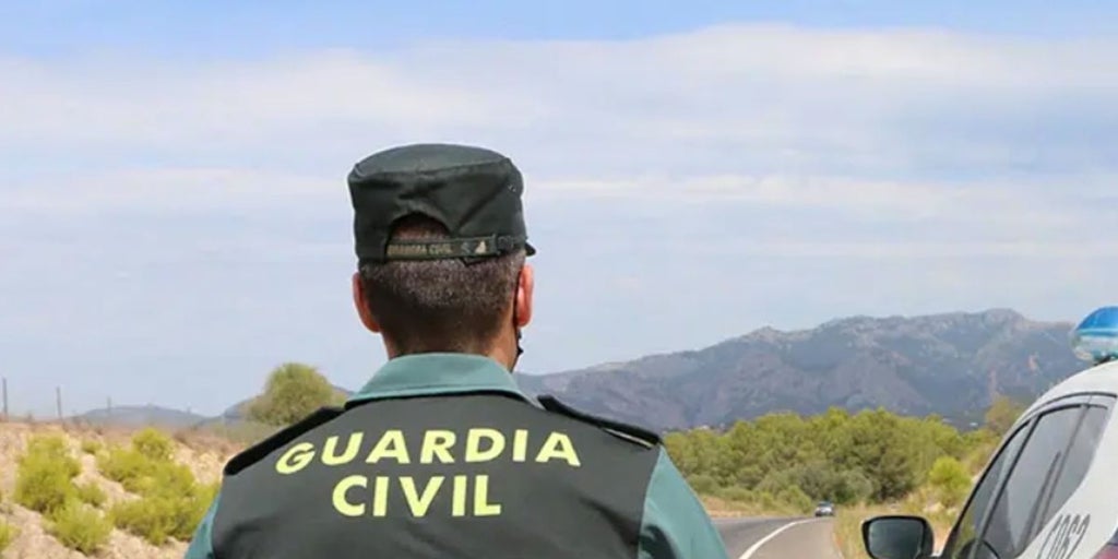 La Guardia Civil impide el acceso a la fiesta 'rave' de Soria a 260 vehículos