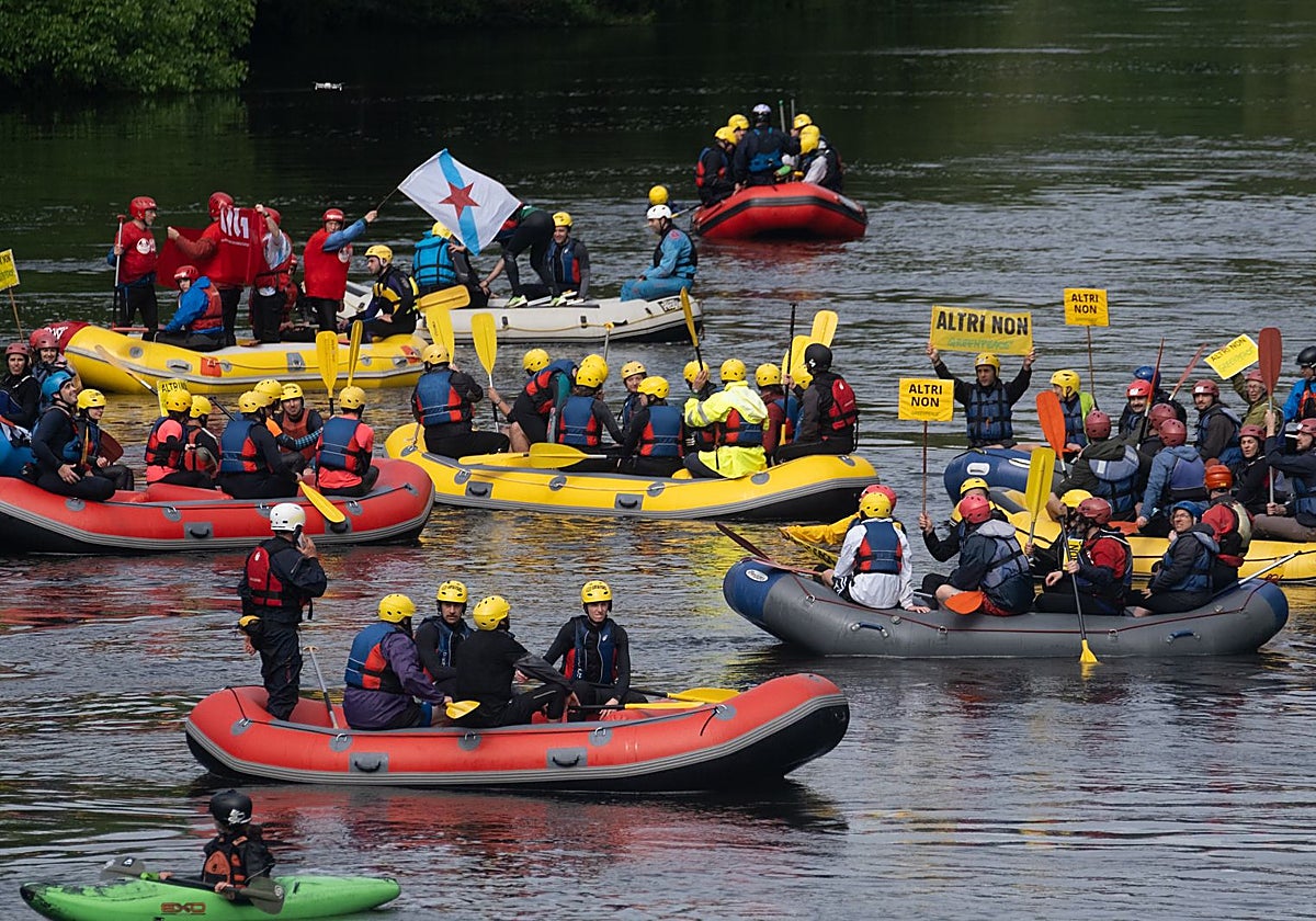 Imagen del descenso por el río Ulla