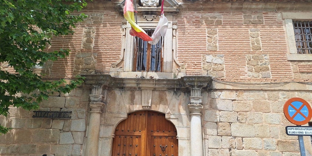El líder de 'Aquí Ahora' y un empleado municipal de Mora declaran en el juzgado por acceder a datos no permitidos