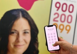 El teléfono de asistencia a la mujer de la Junta de Andalucía ya atiende en 71 idiomas diferentes