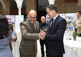 «Los valores que inculca la Academia de Infantería de Toledo no deben ser exclusivos de Ejército, sino de toda la sociedad»