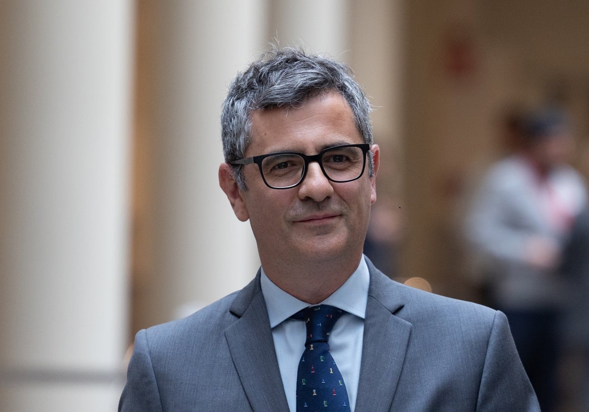 El ministro de la Presidencia y Justicia, Félix Bolaños, a su llegada este martes al Senado