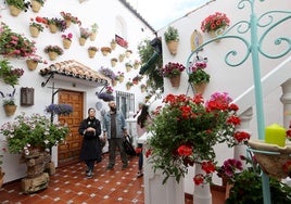 Flores nuevas de los Patios de Córdoba: la ilusión de quienes abren por primera vez