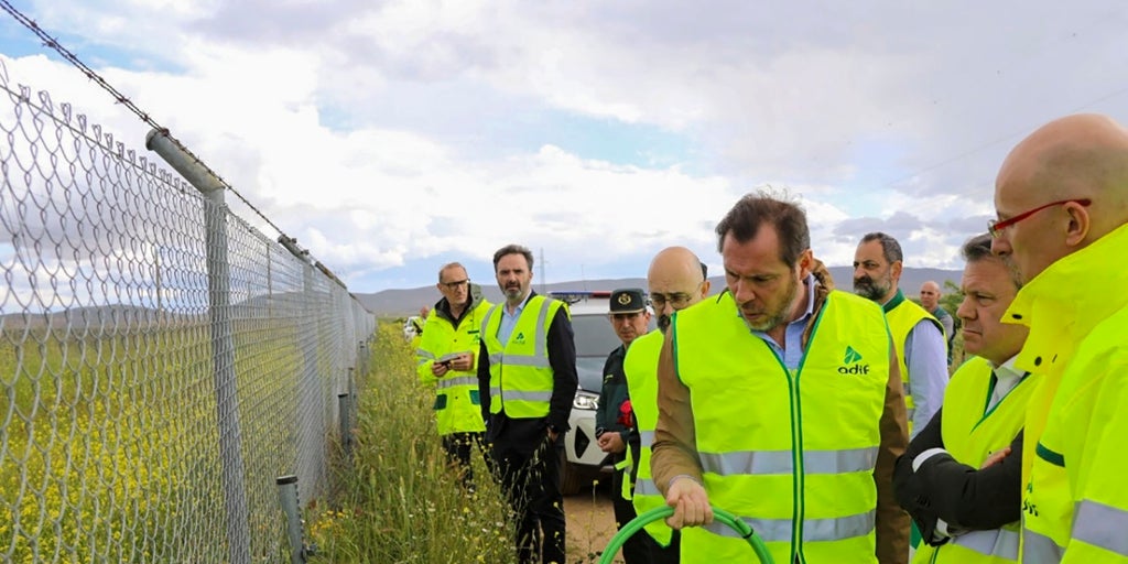 El enésimo colpaso del AVE coloca a Óscar Puente en la picota
