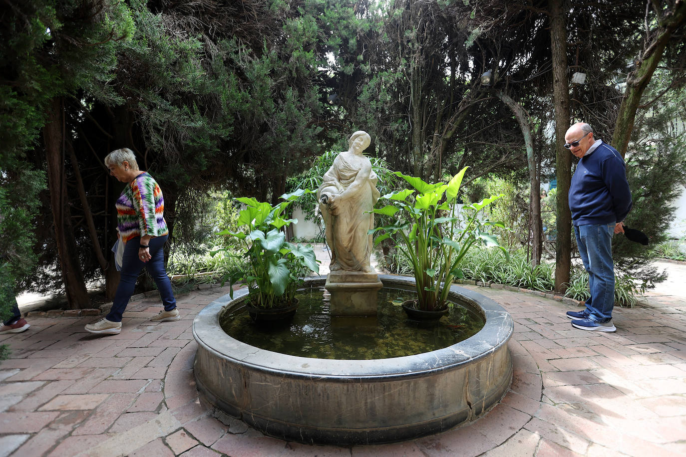 Los patios del Palacio de Viana de Córdoba, en imágenes