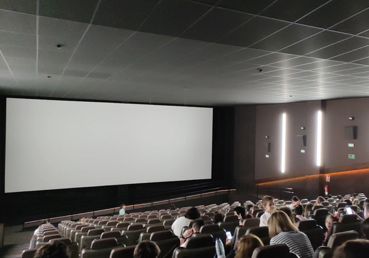 Una de las salas del cine Axion Córdoba