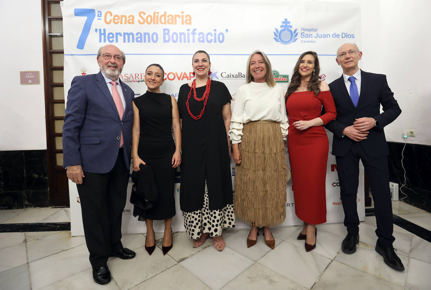La cena solidaria del Hermano Bonifacio de Córdoba, en imágenes