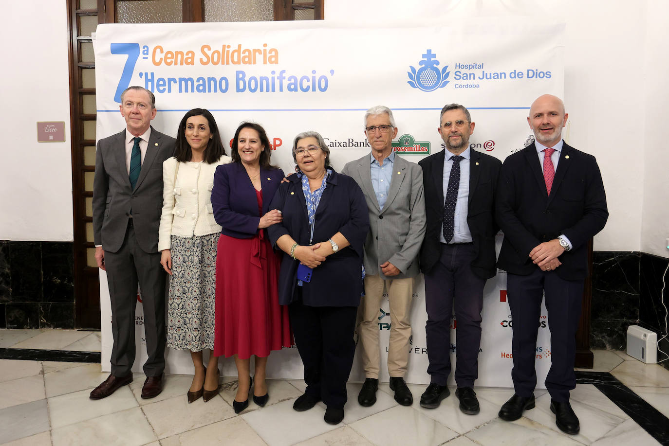 La cena solidaria del Hermano Bonifacio de Córdoba, en imágenes