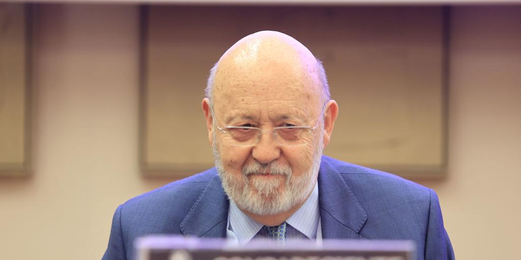 El CIS de Tezanos pregunta por la Justicia: el 78% cree que no es imparcial cuando se juzga a políticos