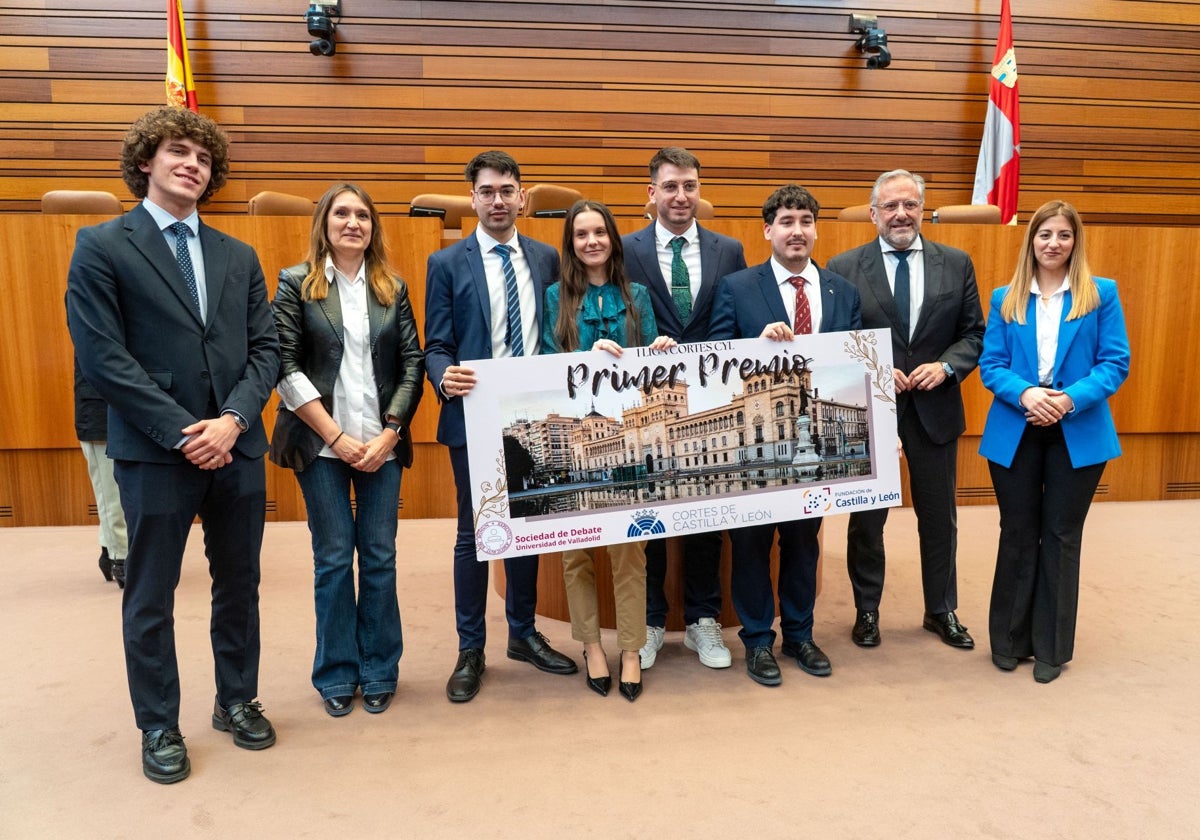 Celebración en las Cortes de la I Edición del Torneo de Debate Universitario