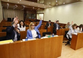 Page y el PP reforman el Estatuto de Castilla-La Mancha en un ejercicio de consenso