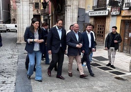 Tellado confirma el apoyo de Génova al pacto de PSOE y PP para reformar el Estatuto de Castilla-La Mancha