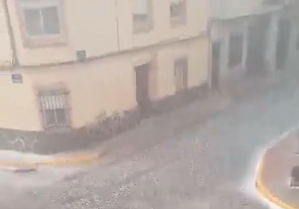 Imagen de la tormenta caída en la localidad albaceteña de Casas Ibáñez