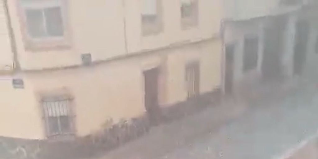 Fuertes lluvias y granizadas dejan once incidencias en Castilla-La Mancha: la comarca de Hellín, la más afectada