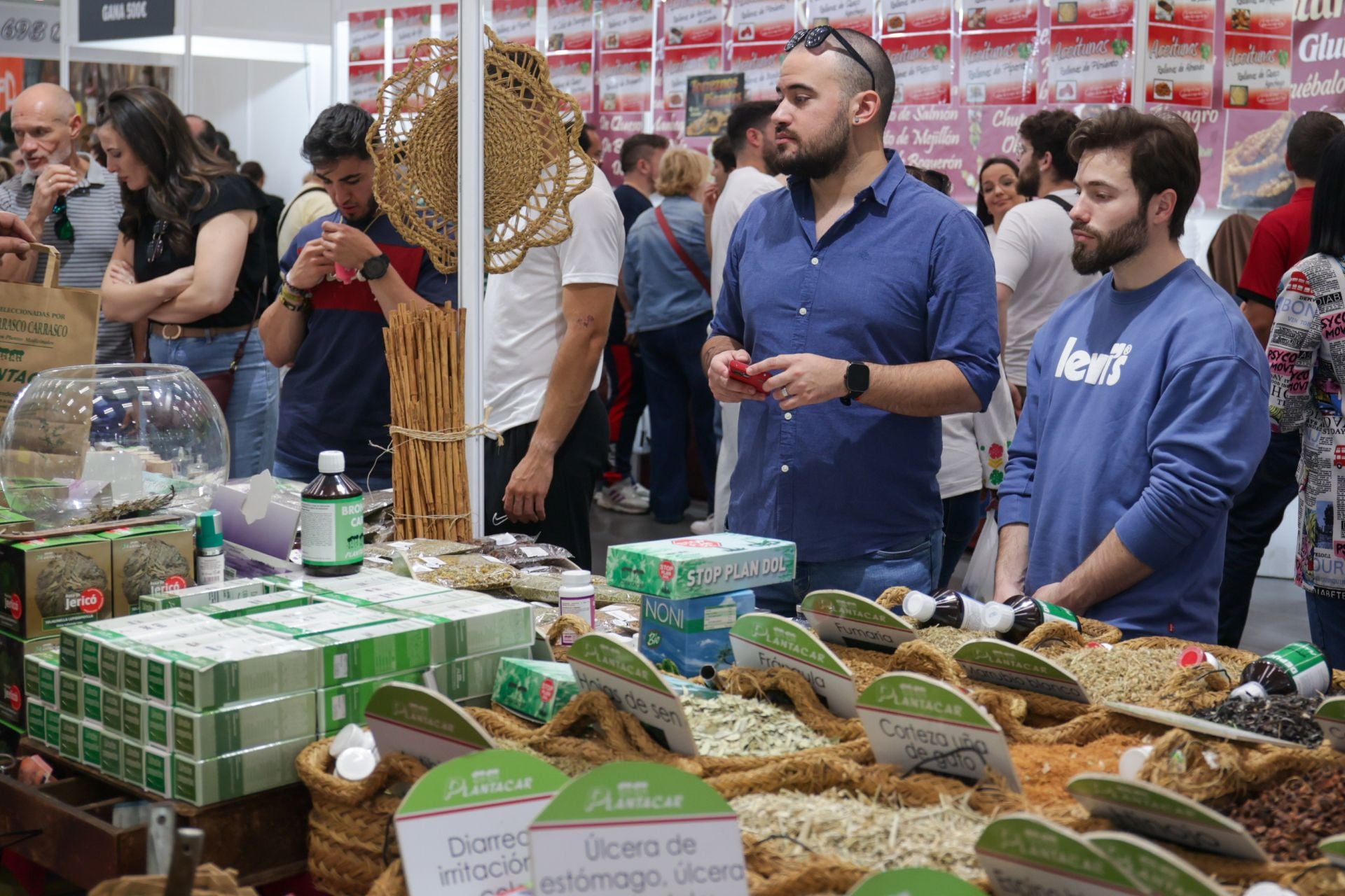 En imágenes, las mejores gangas de la Feria &#039;outlet&#039; de Córdoba