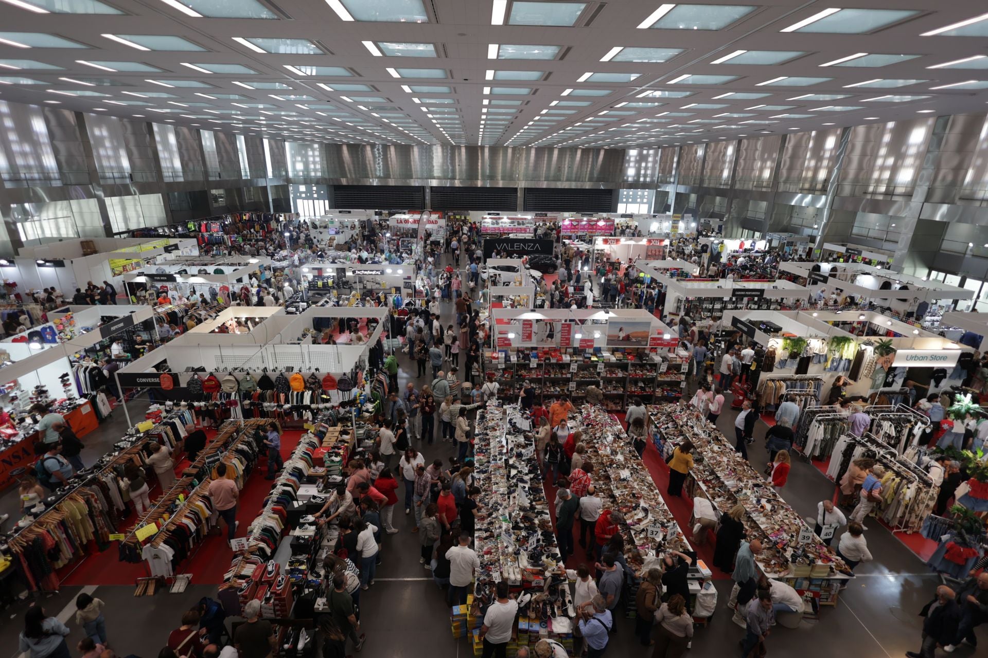 En imágenes, las mejores gangas de la Feria &#039;outlet&#039; de Córdoba