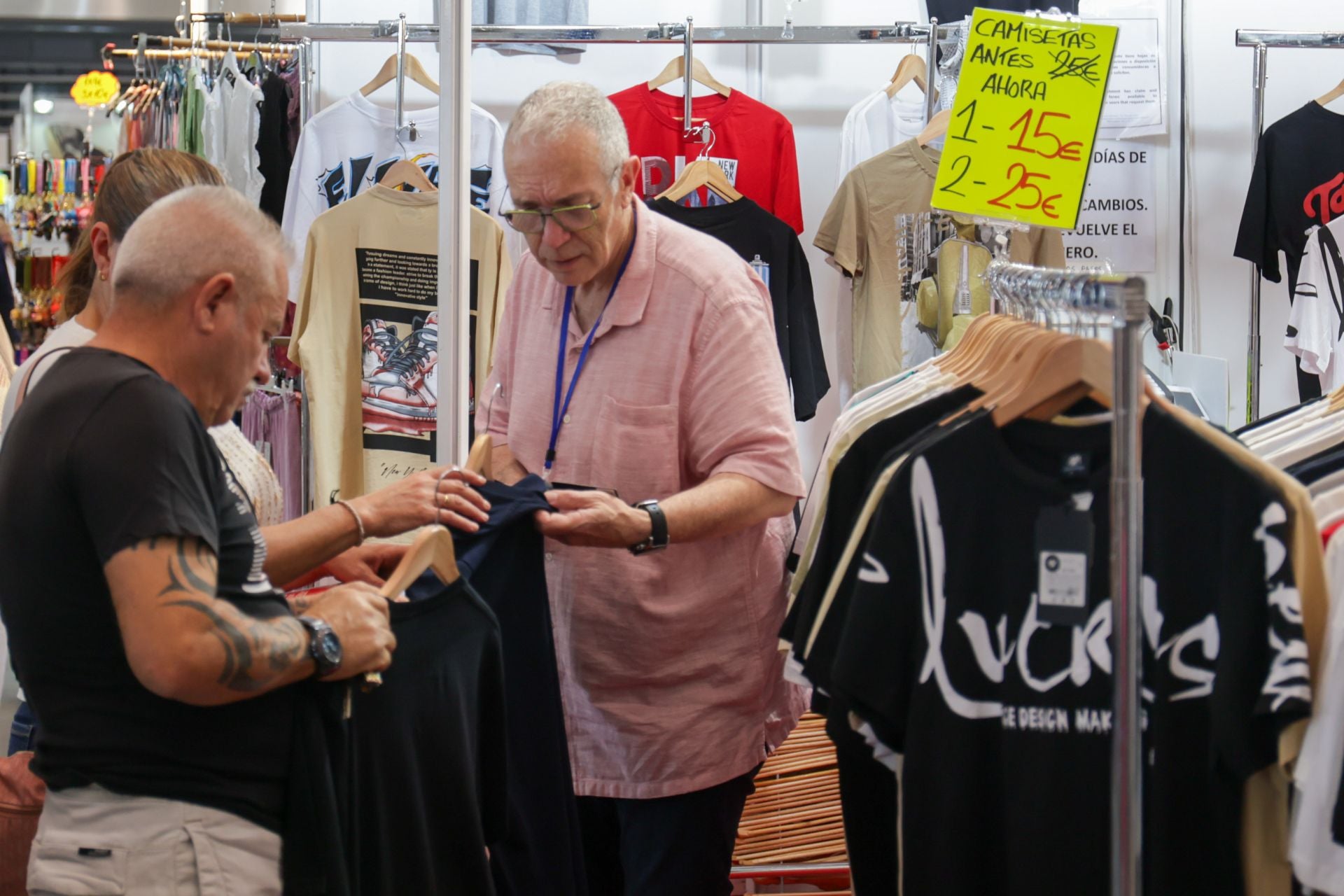 En imágenes, las mejores gangas de la Feria &#039;outlet&#039; de Córdoba