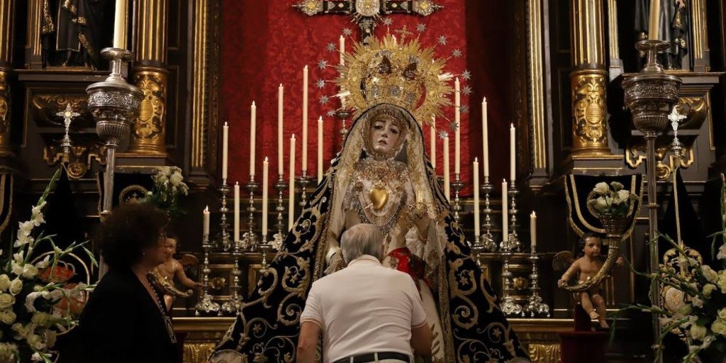 El besamanos de la Virgen de los Dolores y besapiés del Cristo de la Clemencia serán el 17 y 18 de mayo en Córdoba