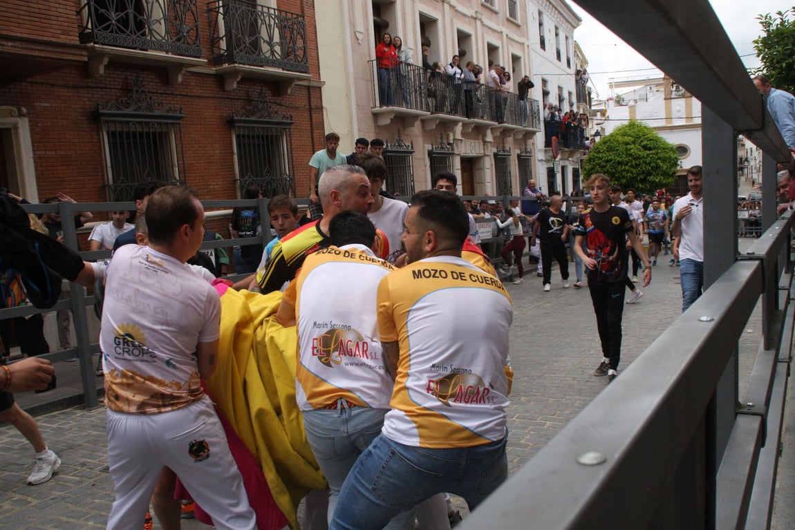 La brutal cogida en el Toro de Cuerda de Carcabuey, en imágenes