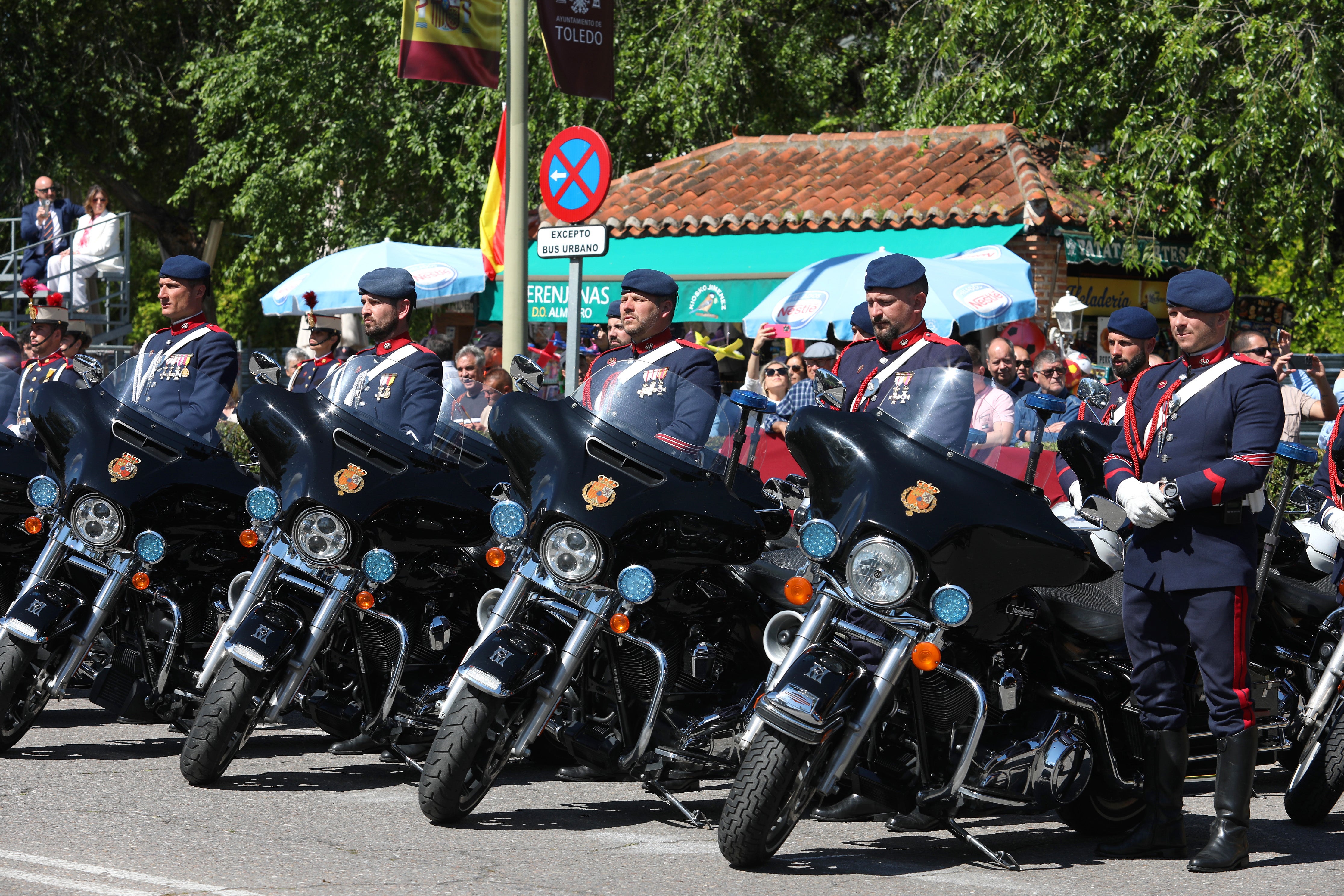 Las imágenes de la despedida de la Guardia Real de Toledo