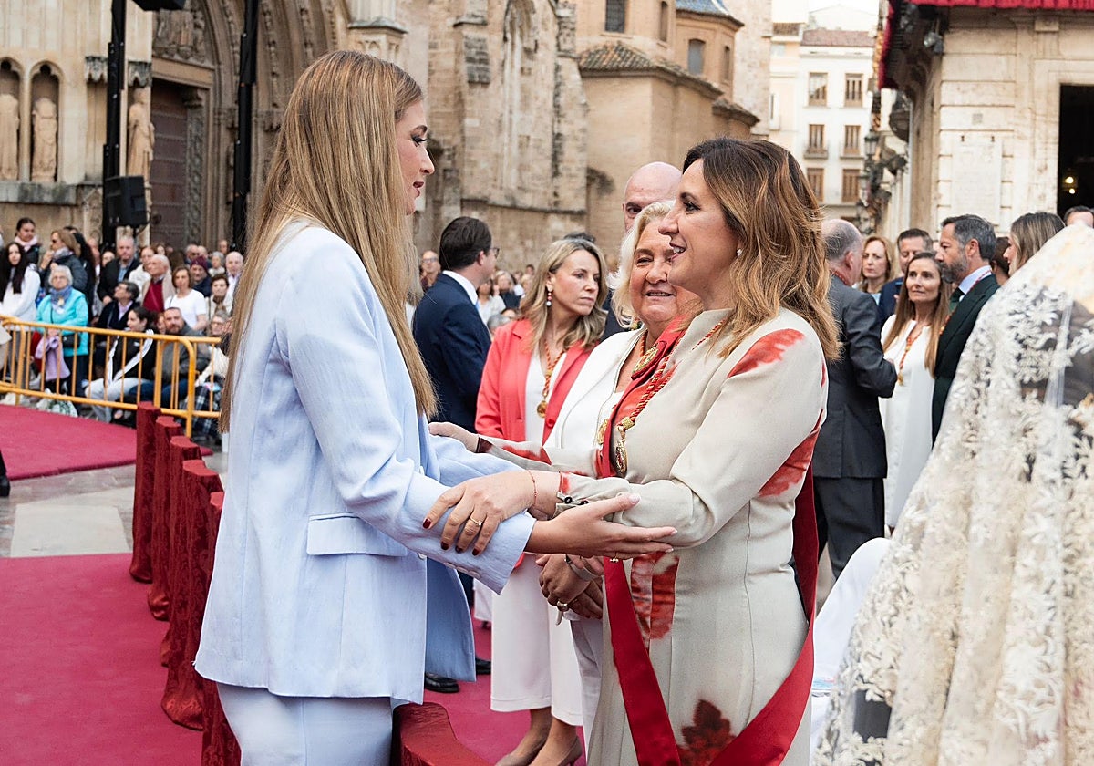 Imagen de la alcaldesa de Valencia, María José Catalá, durante la Missa d'Infants