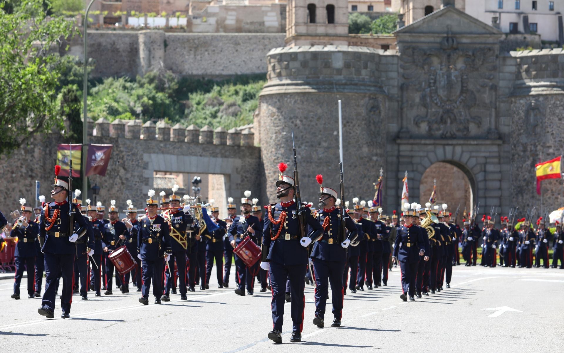 Las imágenes de la despedida de la Guardia Real de Toledo