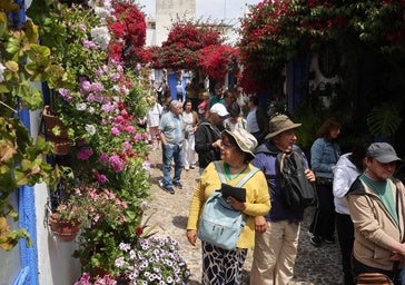 Los Patios reciben medio millón de visitas en el ecuador del festival, 15.137 menos que el año pasado