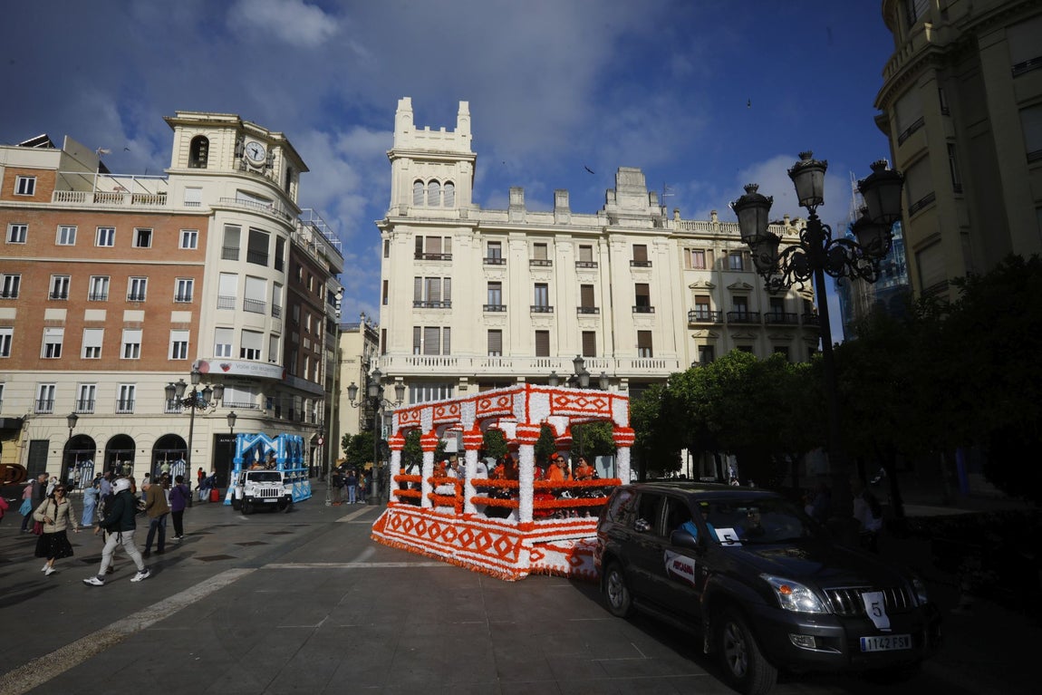 La colorida romería de la Virgen de Linares de Córdoba, en imágenes