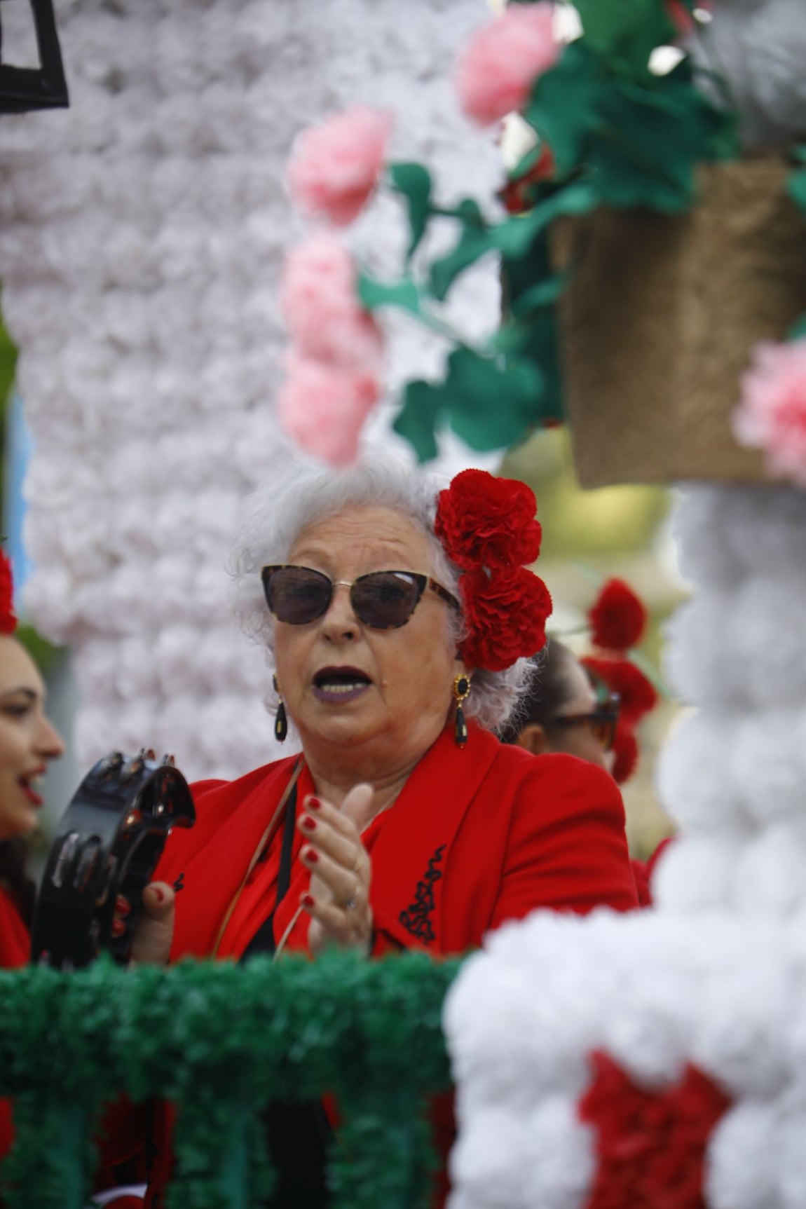 La colorida romería de la Virgen de Linares de Córdoba, en imágenes