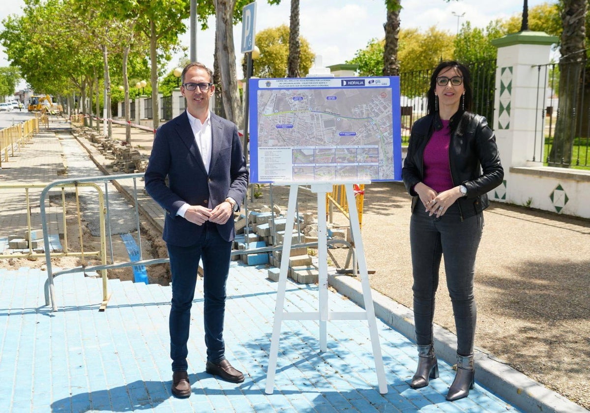 El alcalde y la concejala de Urbanismo, ayer