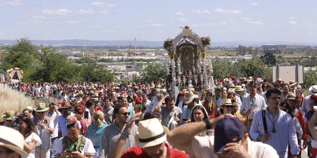 ¿Cuándo es el Rocío en 2025? Fecha y salida de las hermandades de Sevilla
