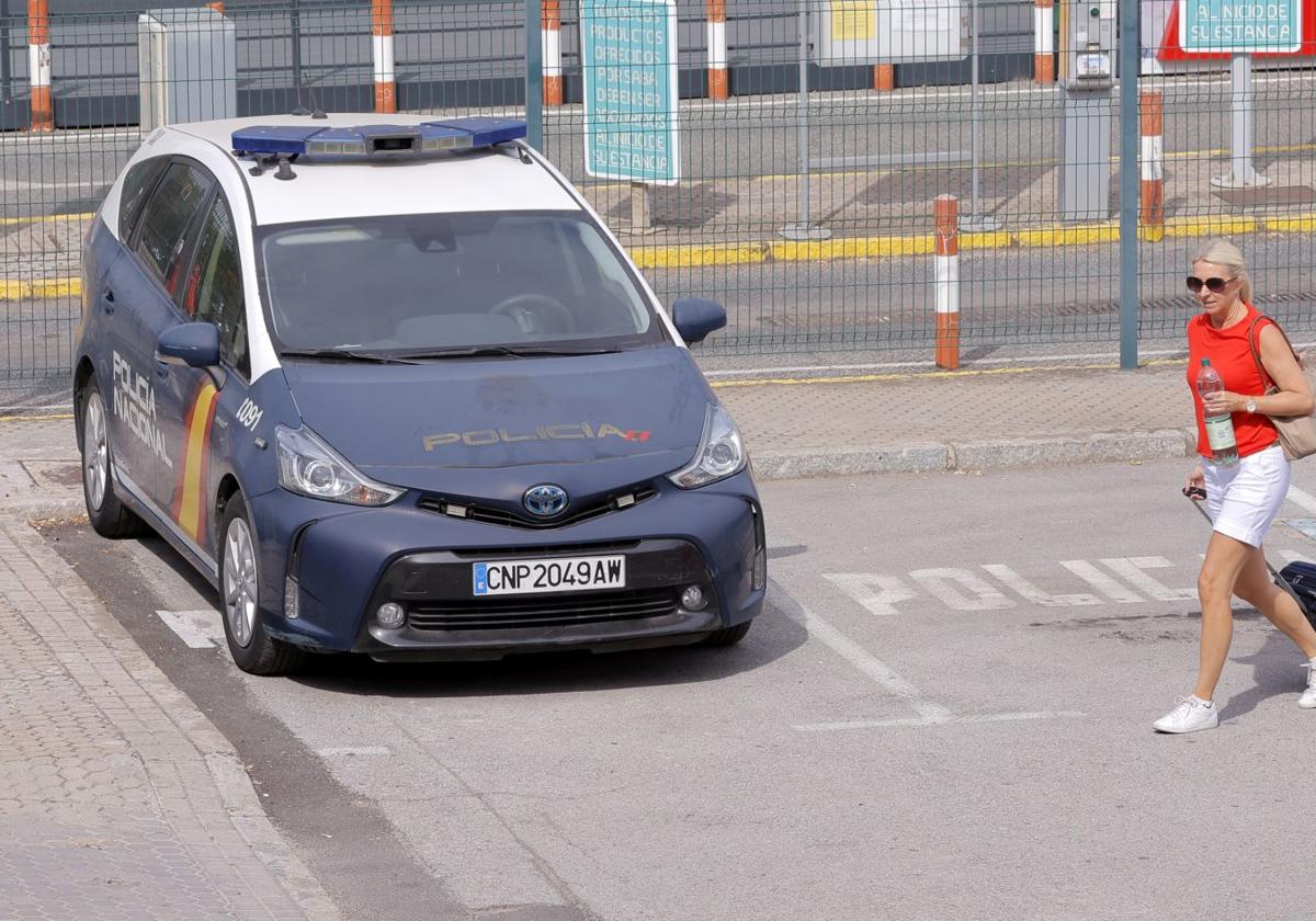 Un joven apuñala en la pierna a una menor mientras estaba con sus amigas escuchando música en Santander