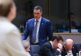 El Gobierno insiste en oficializar el catalán en la UE con una votación  para contentar a Puigdemont