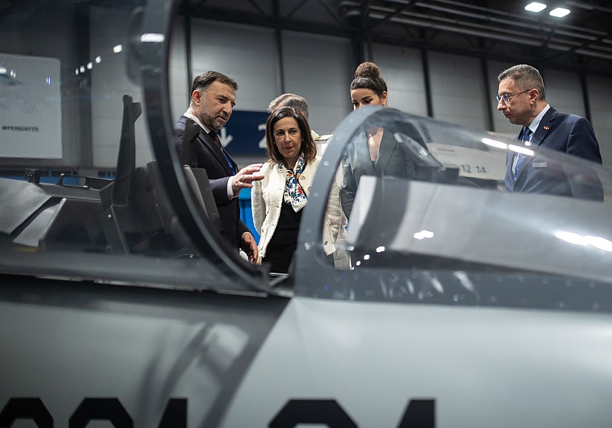 La ministra de Defensa, Margarita Robles, en Feindef, la feria de industria y seguridad en Madrid