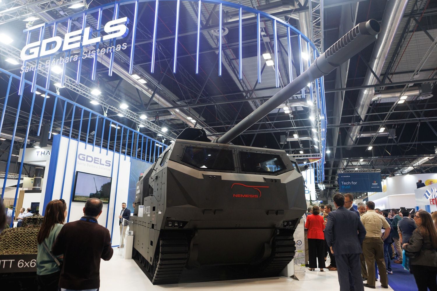 La intensa jornada de Córdoba en la Feria Internacional de Defensa, en imágenes