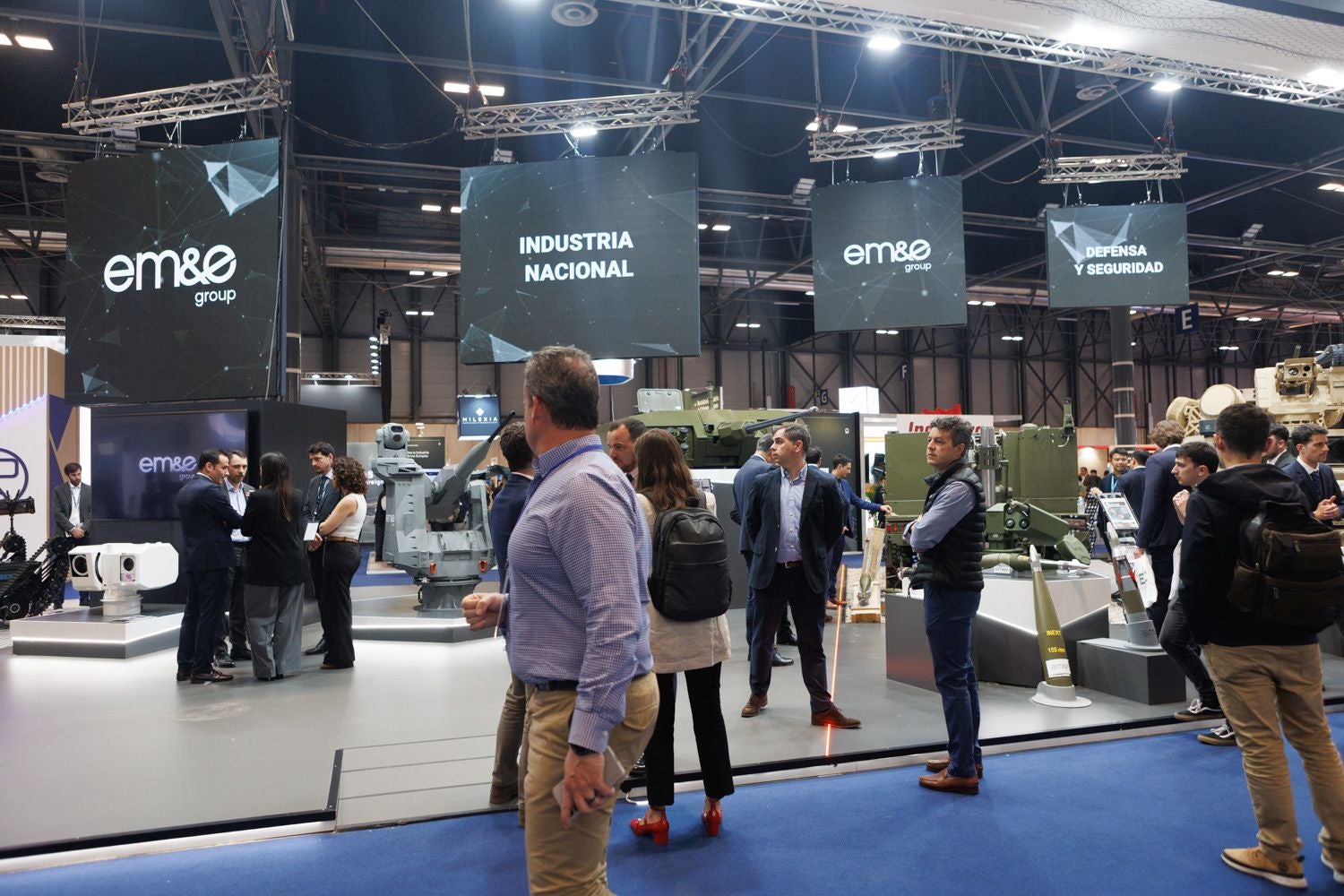 La intensa jornada de Córdoba en la Feria Internacional de Defensa, en imágenes