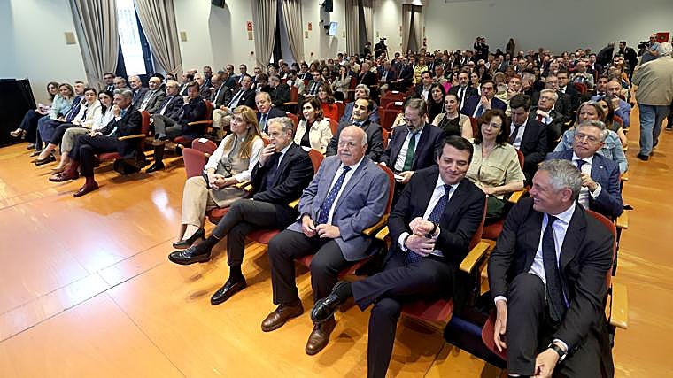 Imagen del público asistente al foro del 25 aniversario de ABC Córdoba