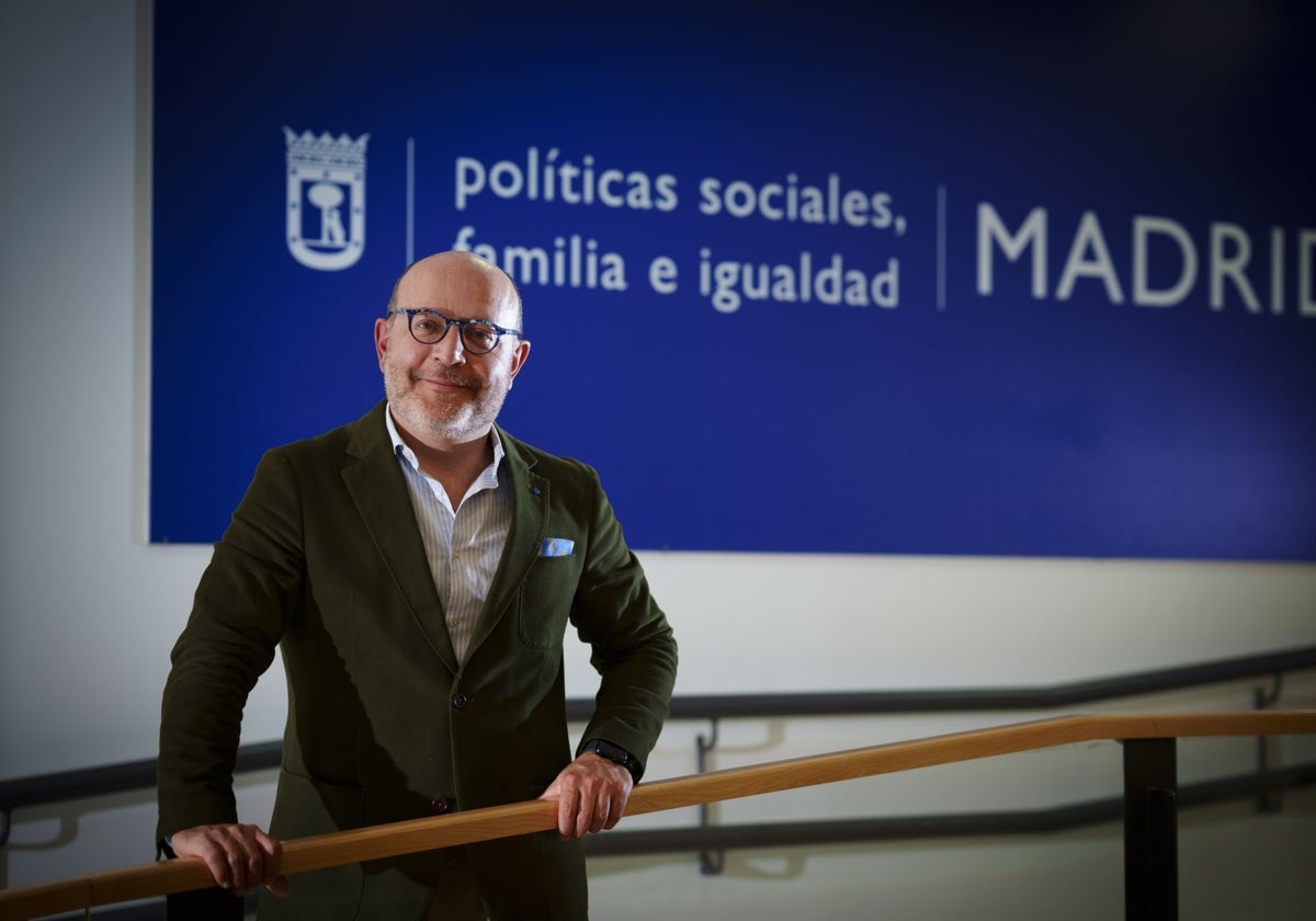 José Fernández, delegado de Políticas Sociales, Familia e Igualdad, ayer, tras la entrevista con ABC